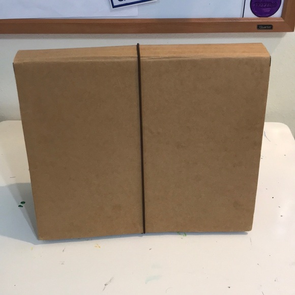 📁 Tan Alphabetical Accordion File Organizer - Picture 3 of 11